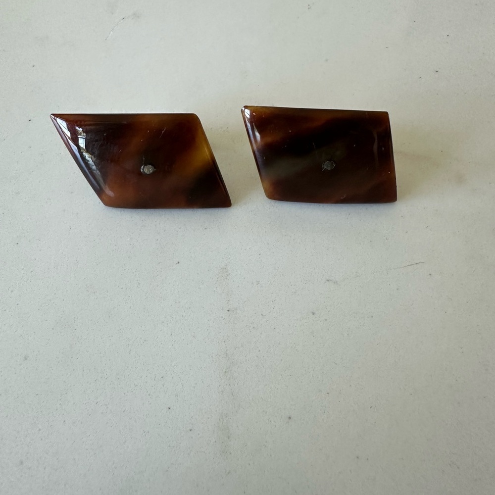 Brown Rectangular Tortise Cufflinks - image 2